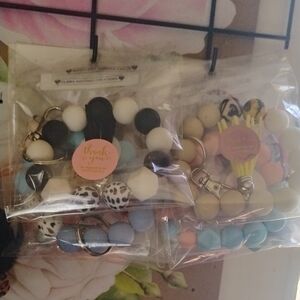 Multicolor Beaded Keychain Bracelet Set